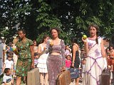 parade(s) 2003   71 * 2272 x 1704 * (2.16MB)